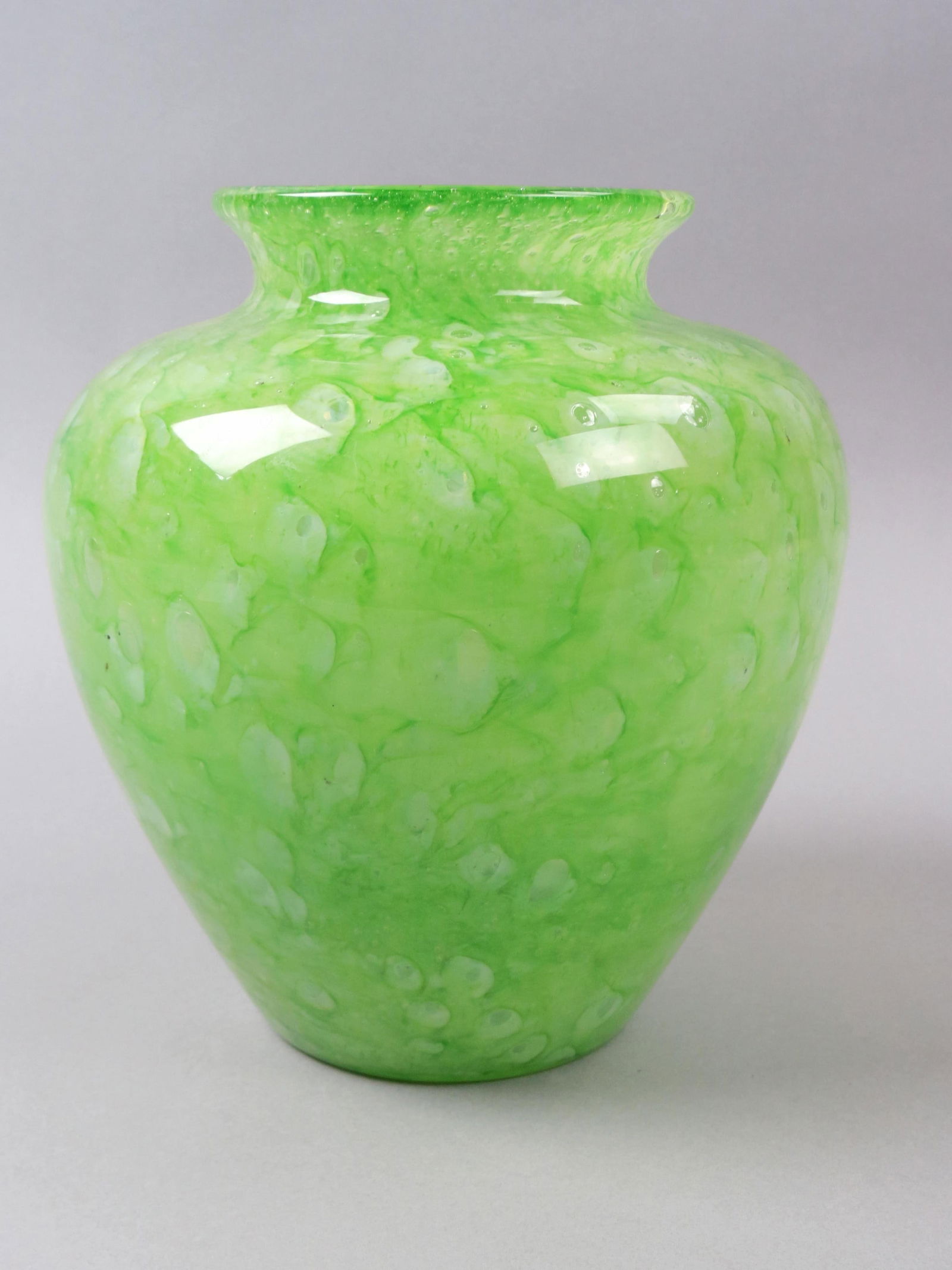 Steuben Art Glass Vase Green Cluthra, (1 of 4)