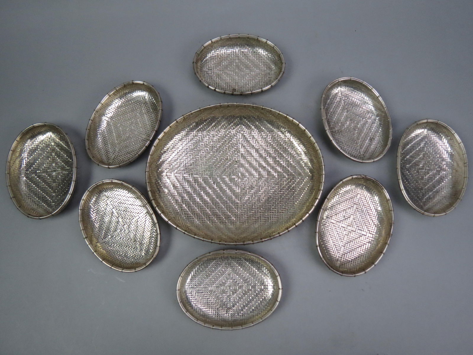 Silver Bread Basket & 8 Individual Baskets, (1 of 4)
