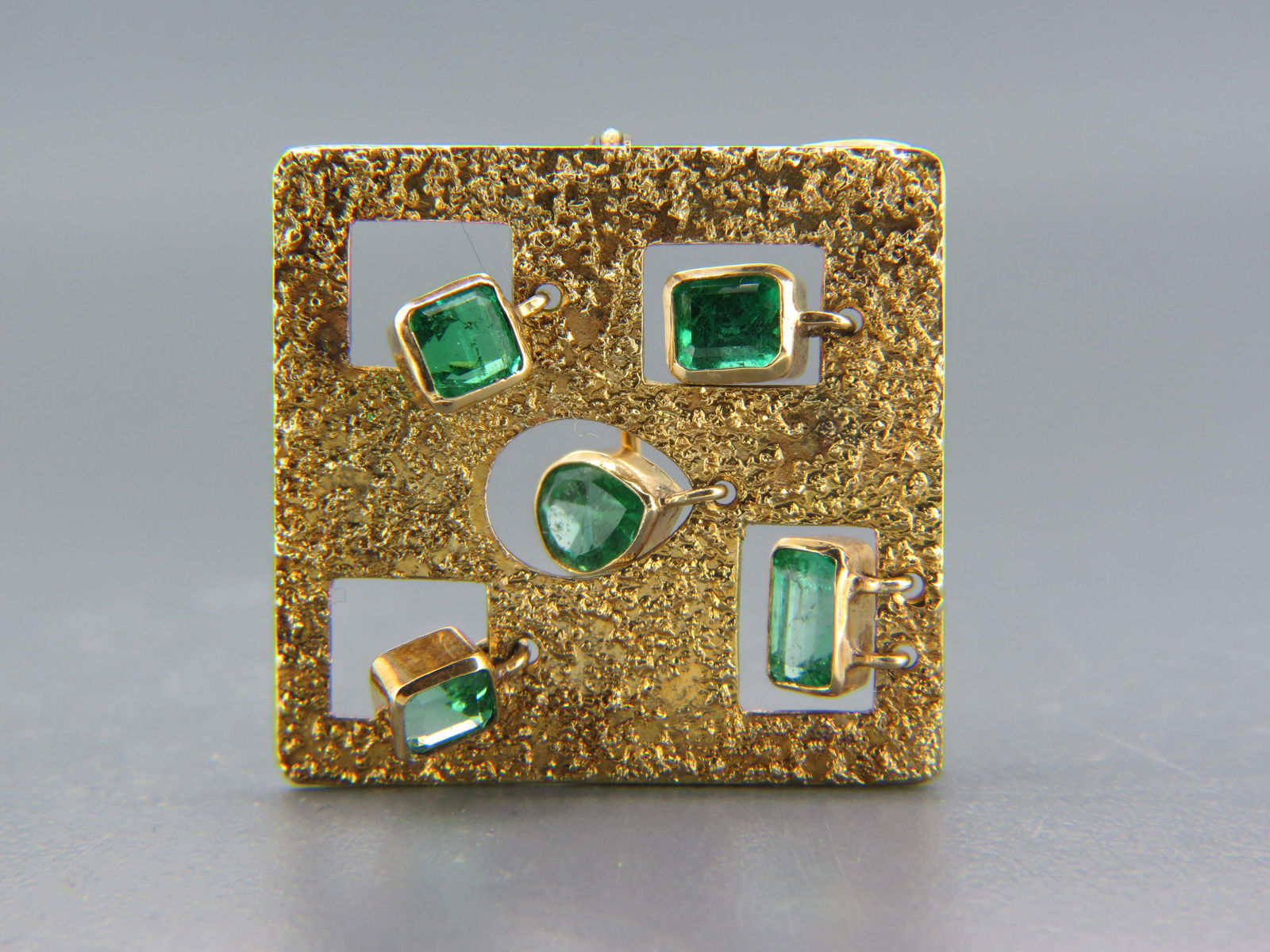 Emerald & Diamond Designer Brooch 18K Gold, (1 of 6)