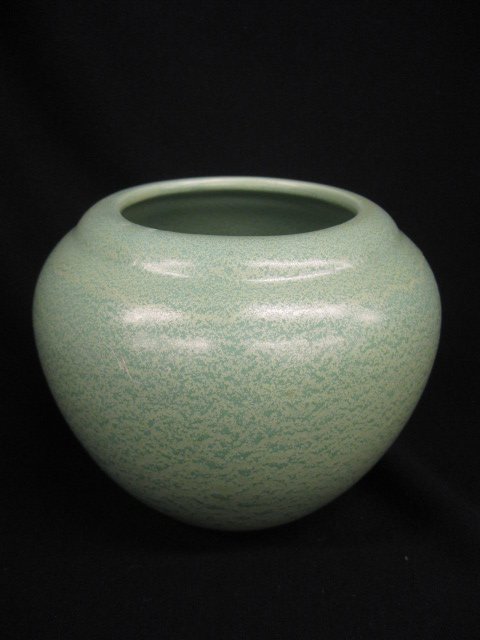 Arts & Crafts Pottery Vase,: green textured "frogskin" style glaze, 6", excellent.