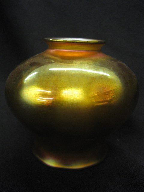 Steuben Aurene Art Glass Shade,: golden iridescent, 4 1/2" with 2 1/4" fitter, excellent, unsigned.