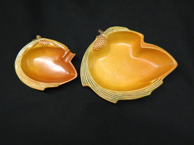 2 pcs. Roseville Pottery "Pinecone";: brown, leaf shapes, small ashtray #499, 4" x 5" and a candy dish, 6" x 7", #497, 1931, excellent.