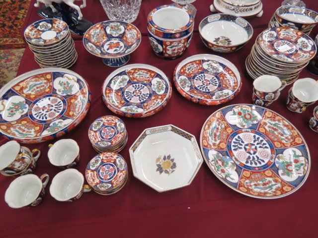 Large Imari Porcelain Dinnerware Service: with extras, servers, vases & more, very extensive, excellent condition.