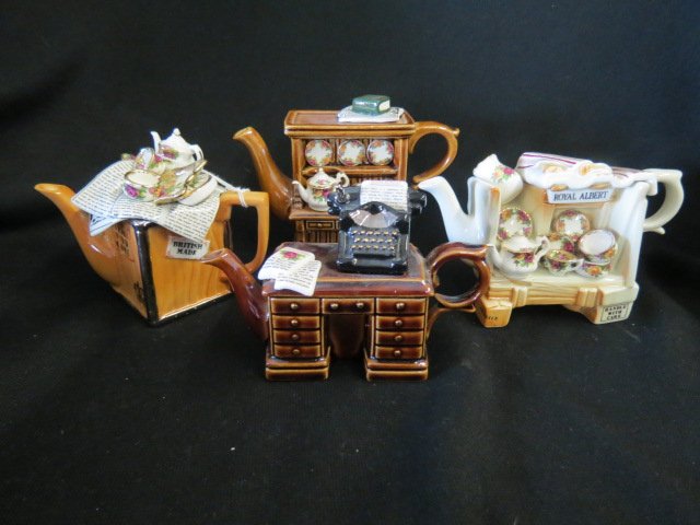 4 Royal Albert Figural Porcelain Teapots,: mostly 4" to 5", excellent.