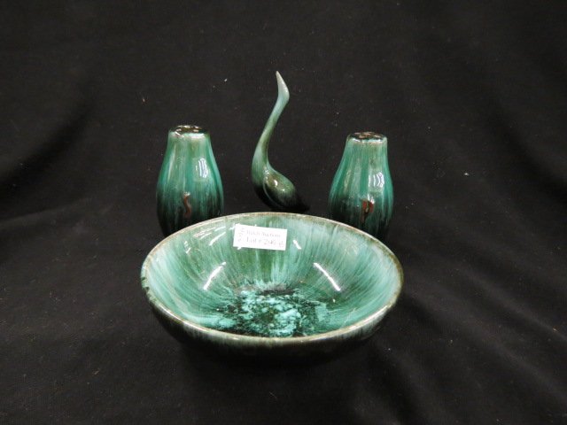 4 pcs. Blue Mountain Canadian Art Pottery;: bird figurine, salt, pepper, & 6 bowl, excellent."...Blue Mountain Pottery was a Canadian pottery company located in Collingwood, Ontario. It was founded in 1947 by Jozo Wieder and closed in 2004.[1]