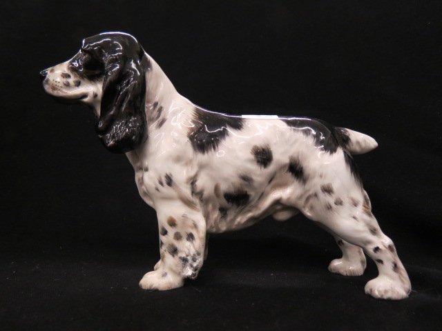 Royal Doulton Porcelain Figurine of a Spaniel,: HN #1109, 5 1/2, excellent."