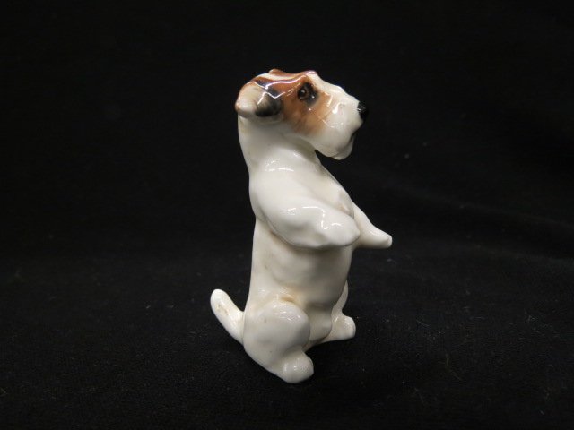 Royal Doulton Figurine of a Scalyhim,: begging, K-38, 2 1/2, excellent."