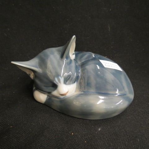 Royal Copenhagen Porcelain Figurine of: a Sleeping Cat, #422, 5 1/2" diameter, excellent.