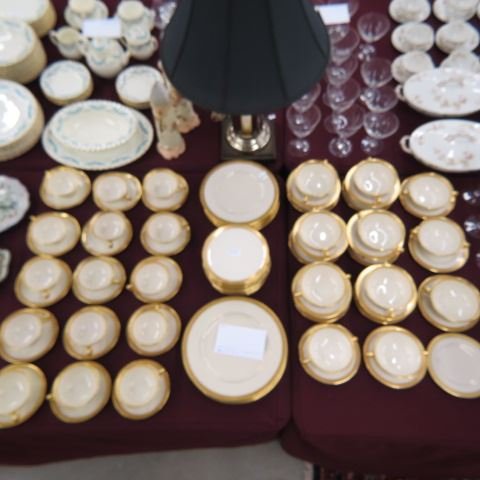 95 pcs. Lenox "Lowell" Fine China,: ivory with fine gold band, includes cream soups, overall excellent.