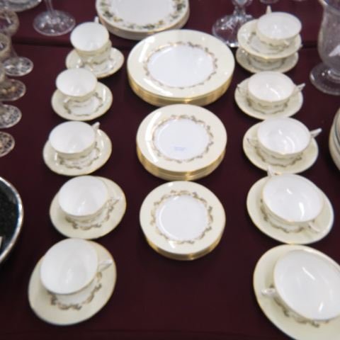 42 pc. Minton "Gold Laurentian" Bone China: service for 6, excellent.