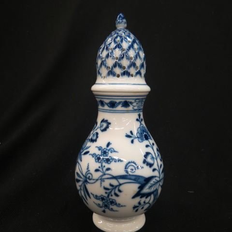 Meissen Porcelain "Blue Onion" Muffineer,: or sugar shaker, crossed swords mark, 7", excellent.