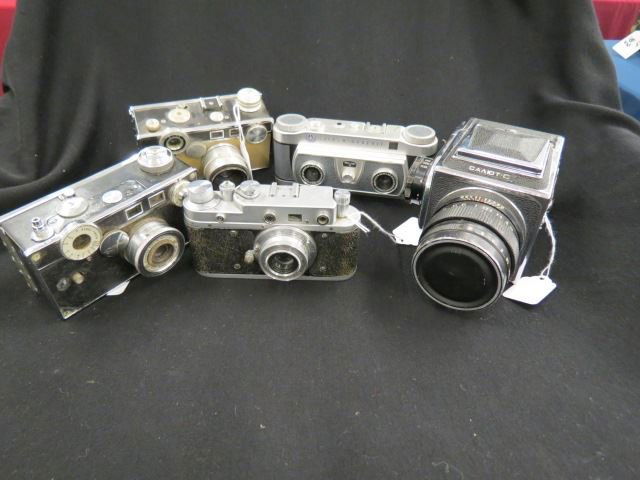 5 Vintage Cameras;: Argus, Graflex & more.