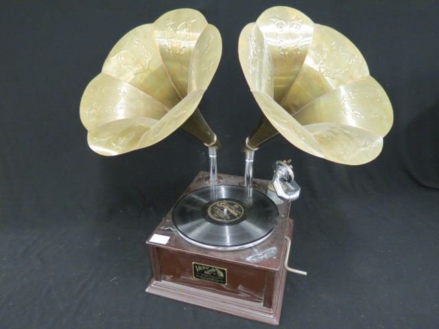 Victor Phonograph with Double Horns,: morning glory style, reproduction of scarce model, speed regulator not working.
