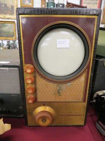 Raythean Vintage Portable Television Set,: 6" diameter screen, 13 channels.