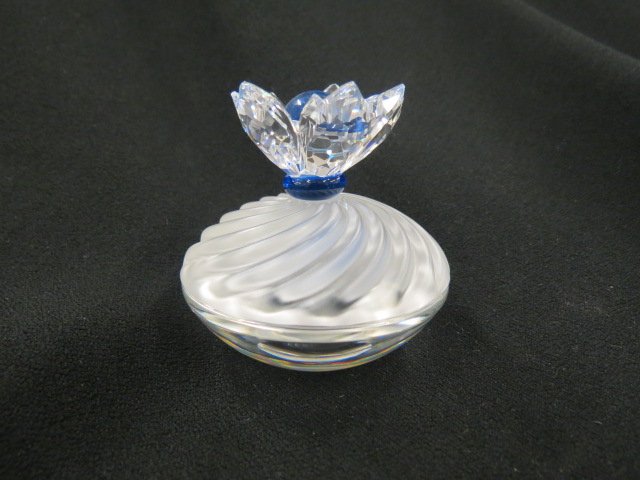 Swarovski Silver Crystal Dresser Box,: frosted base and flower center top, 3", in original box, excellent.
