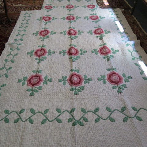 Pair of Handmade Applique Quilts, (1 of 4)