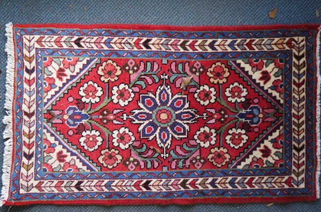 Lilihan Persian Handmade Mat, (1 of 3)