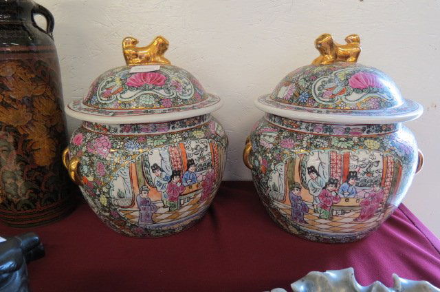 Pair of Chinese Pottery Covered Tureens, (1 of 2)