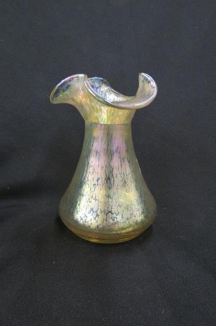 Loetz Art Glass Vase,: iridescent oil spot decor, 6", unsigned, excellent...Loetz was the premier Bohemian art glass manufacturer during the Art Nouveau period (or Jugendstil, as it was called in German-speaking countries)