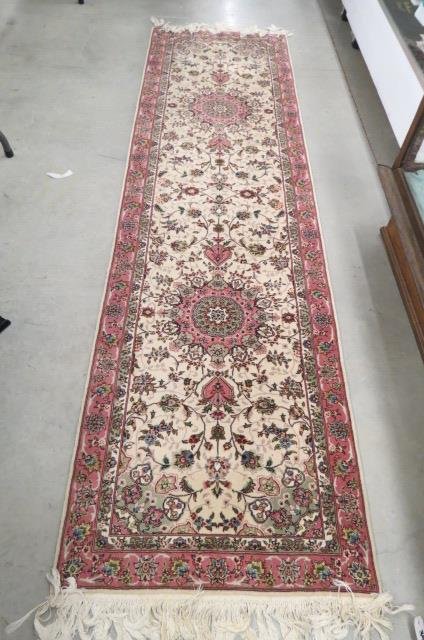 Tabriz Design Chinese Silk Handmade Runner, (1 of 5)