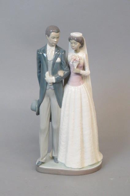 Lladro Porcelain Figurine of a Bride and Groom, (1 of 3)