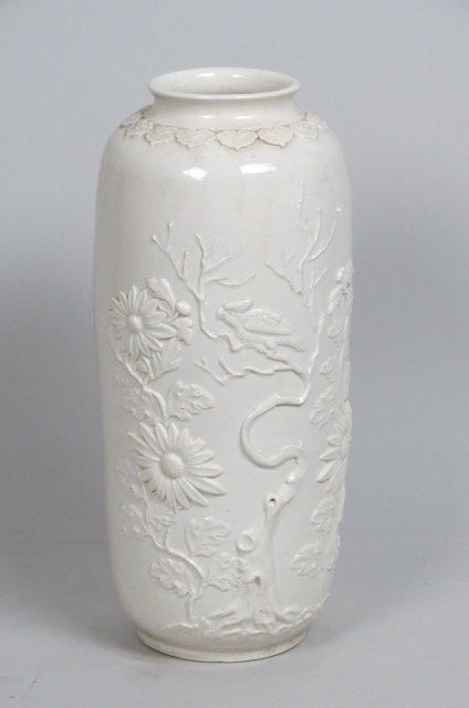 Chinese Blanc de Chene Vase, (1 of 3)
