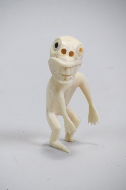 Inuit Carved Figurines of a Creature,: 3.25".