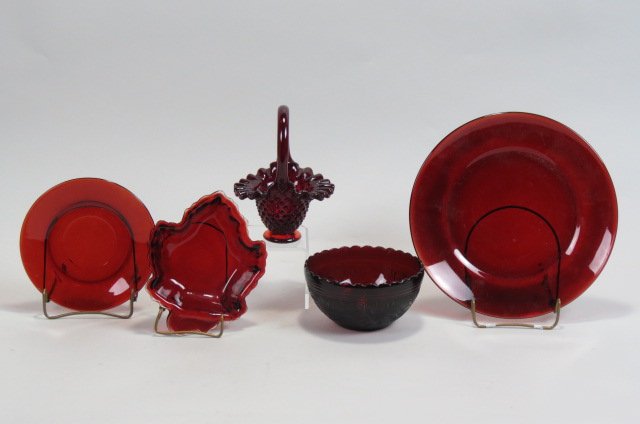 11 pcs. Ruby Glassware (1 of 3)