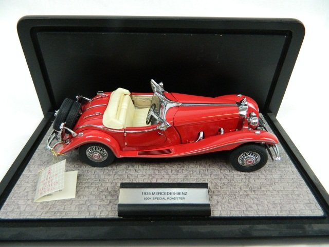 Franklin Mint 1935 Mercedes 500K Special Roadster: Franklin Mint Precision Models This die cast up for auction is in great condition. The steering wheel turns the front wheels of the model car. The hoods trunk and doors all open. The car still has its