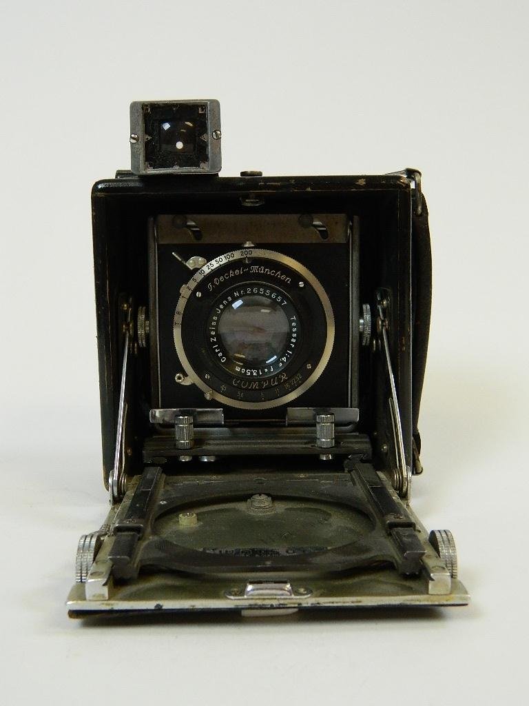 Vintage Watson Burke and James Camera: Watson Burke and James Camera from Chicago,Illinois Watson Press Camera.