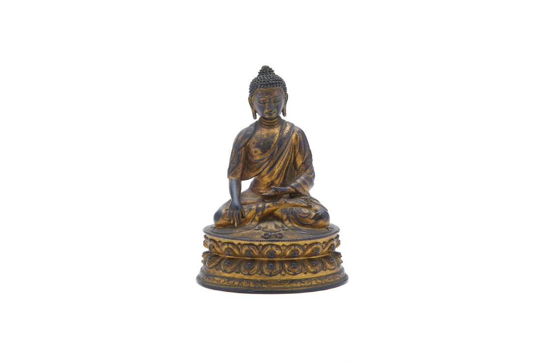 Southeast Asian Gilt Bronze figure of a Seated Buddha (1 of 4)