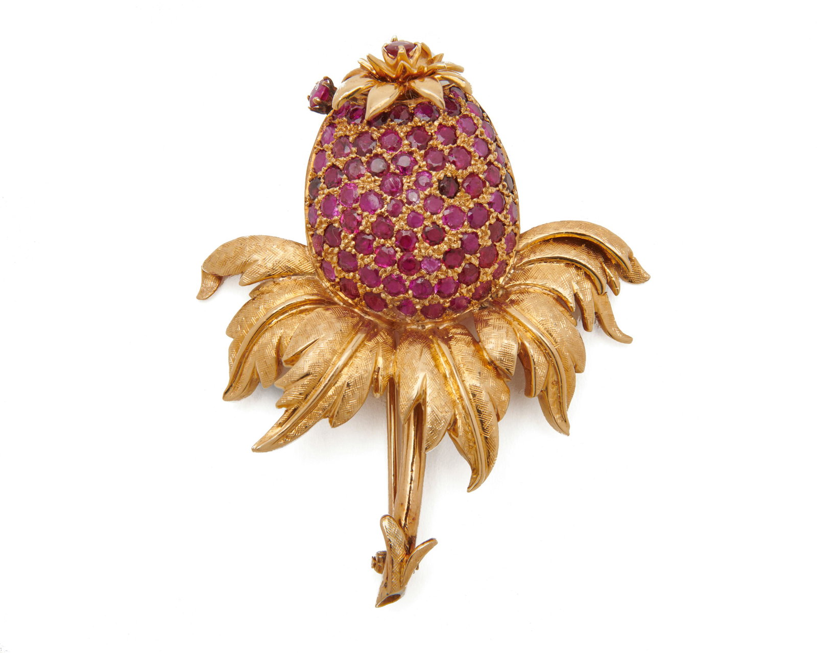 18K Gold and Ruby Pineapple Brooch (1 of 3)