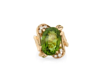 14K Gold, Peridot, and Diamond Ring