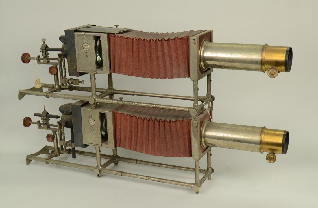 STEREOPTICON MAGIC LANTERN; McIntosh Stereopticon Co.: STEREOPTICON MAGIC LANTERN; McIntosh Stereopticon Co., Chicago; marked Bausch & Lomb Optical Co., Rochester, N.Y.; length: 40 inches