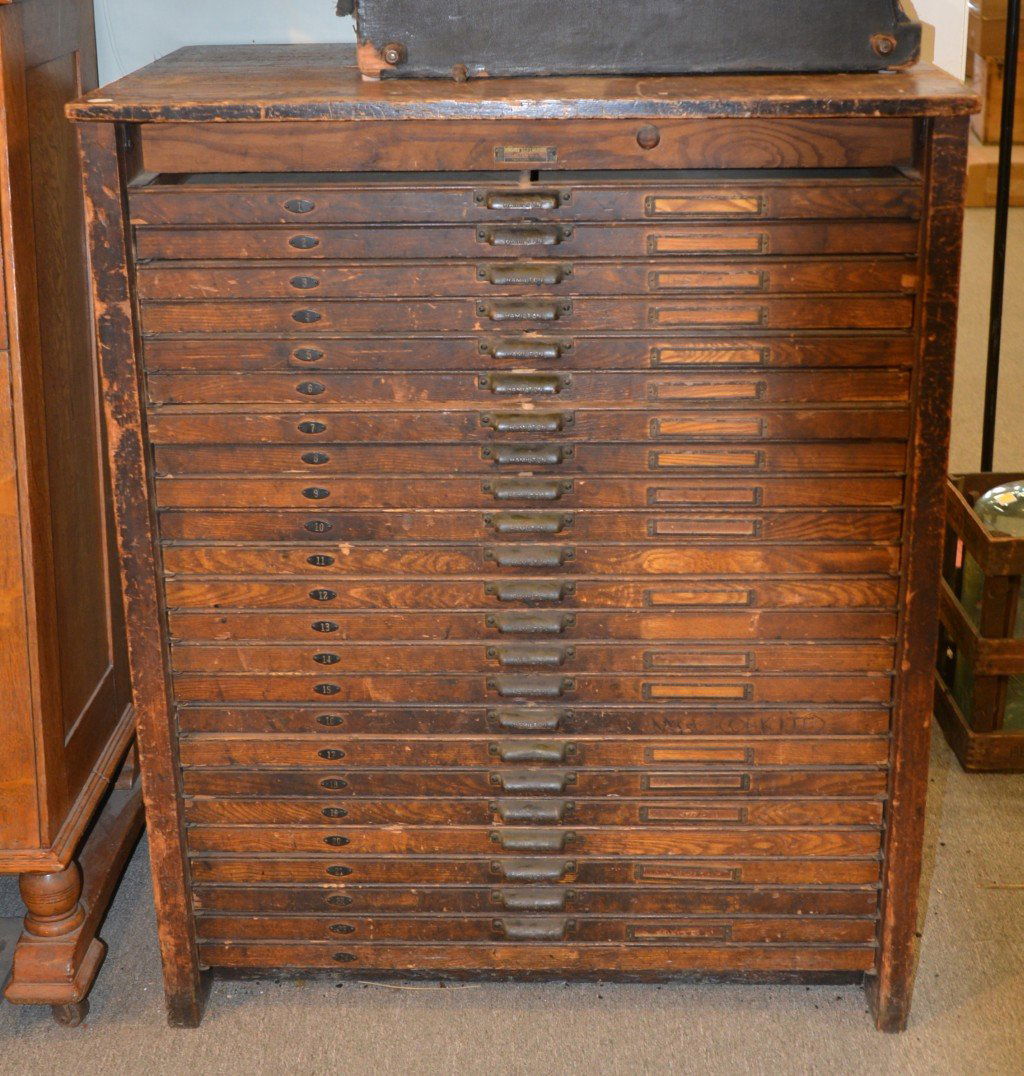 OAK ARCHITECT'S 24 DRAWER PLAN Hamilton Mfg. C