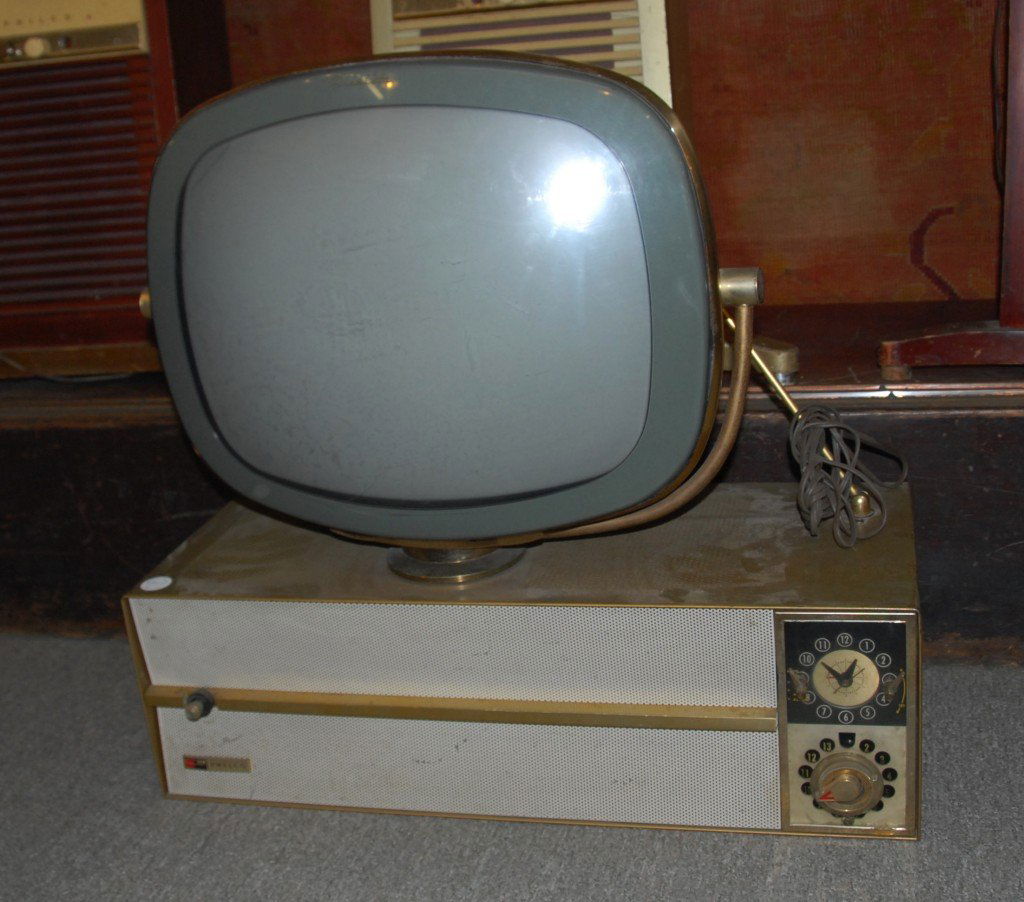 PHILCO PREDICTA PRINCESS SWIVEL TELEVISION: PHILCO PREDICTA PRINCESS SWIVEL TELEVISION