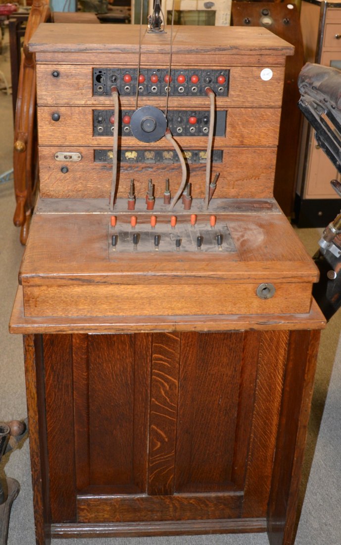 OAK OPERATORS SWITCH BOARD, Western Electric, with labe: OAK OPERATORS SWITCH BOARD, Western Electric, with labels
