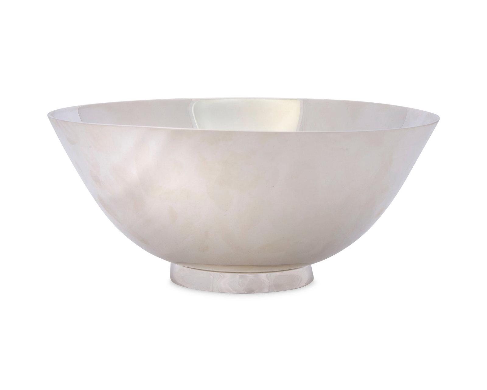 TIFFANY & CO. Silver Bowl, New York, 1907-1938: TIFFANY & CO. Silver Bowl, New York, 1907-1938 height: 4 1/8 in.; diameter: 9 in.; 26.23 ozt.