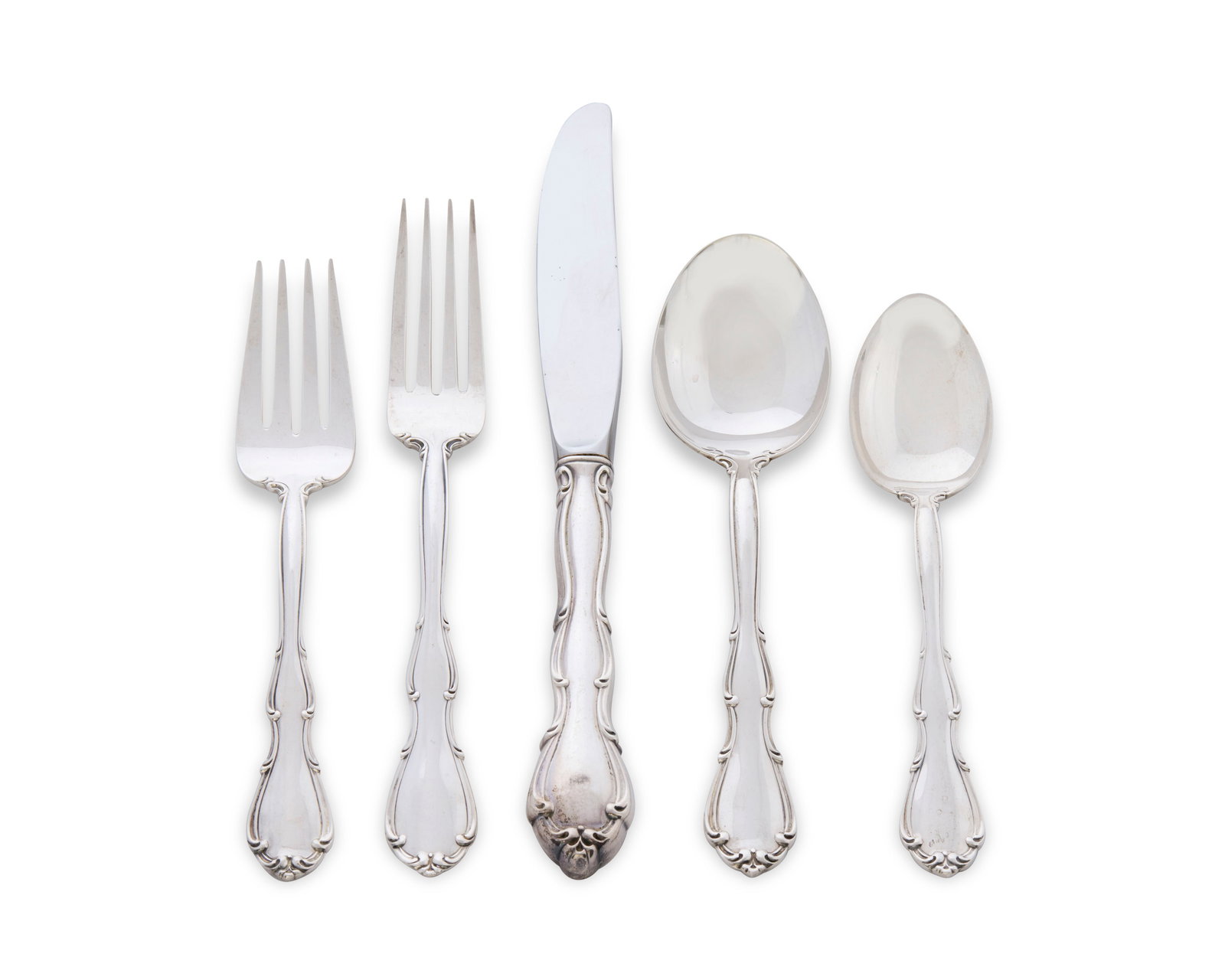 TOWLE Silver Flatware Service, Newburyport, Fontana Pattern: TOWLE Silver Flatware Service, Newburyport, Fontana Pattern comprising: 8 dinner forks, 8 salad forks, 8 table spoons, 8 teaspoons, and 8 knives; total no. of pieces: 40; total weighable silver: