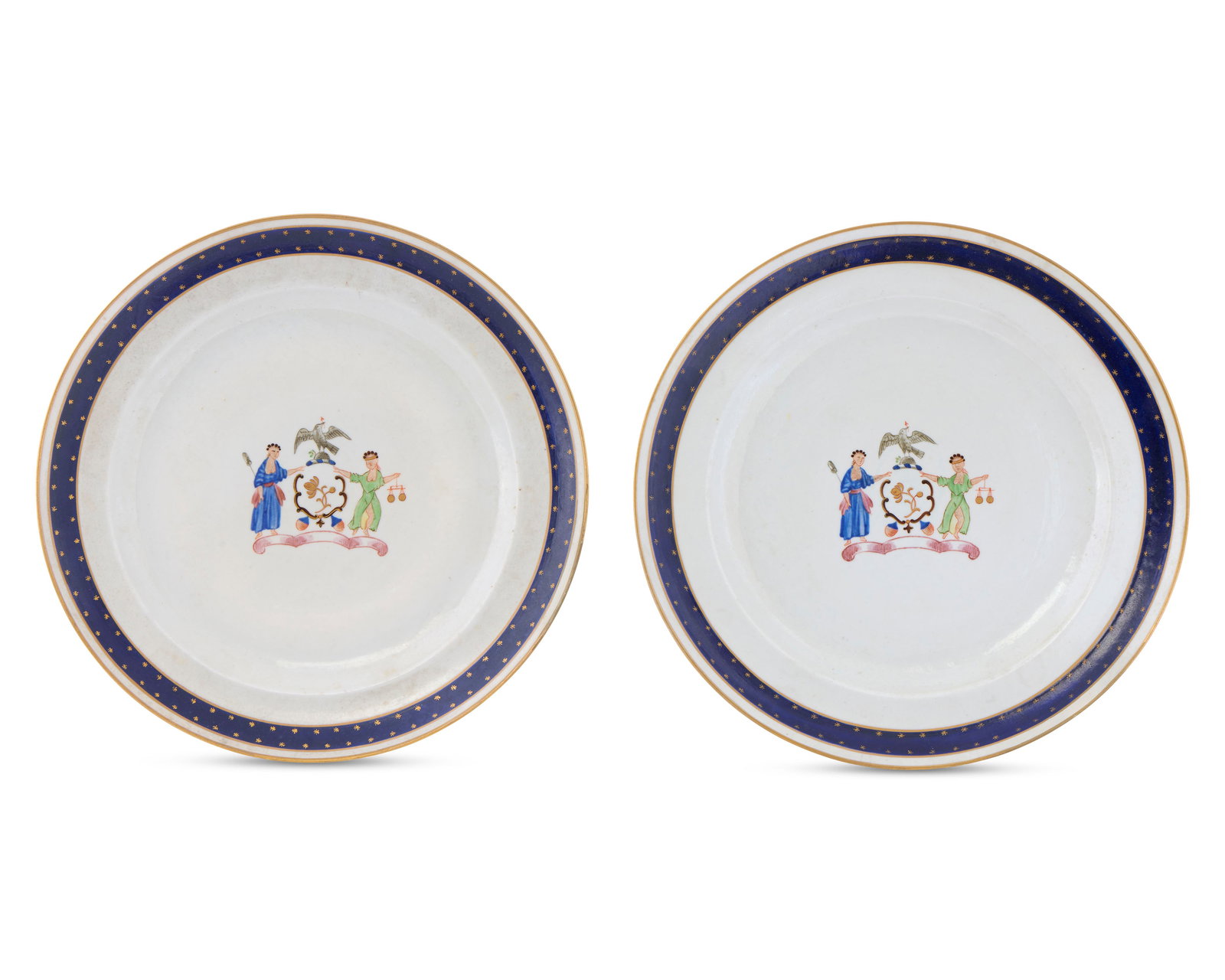 Exceptional Pair of Chinese Export American Market Armorial Plates bearing the arms of the State of: Exceptional Pair of Chinese Export American Market Armorial Plates bearing the arms of the State of New York ca. 1790; bearing the arms of the STATE OF NEW YORK with a simplified coat of arms,