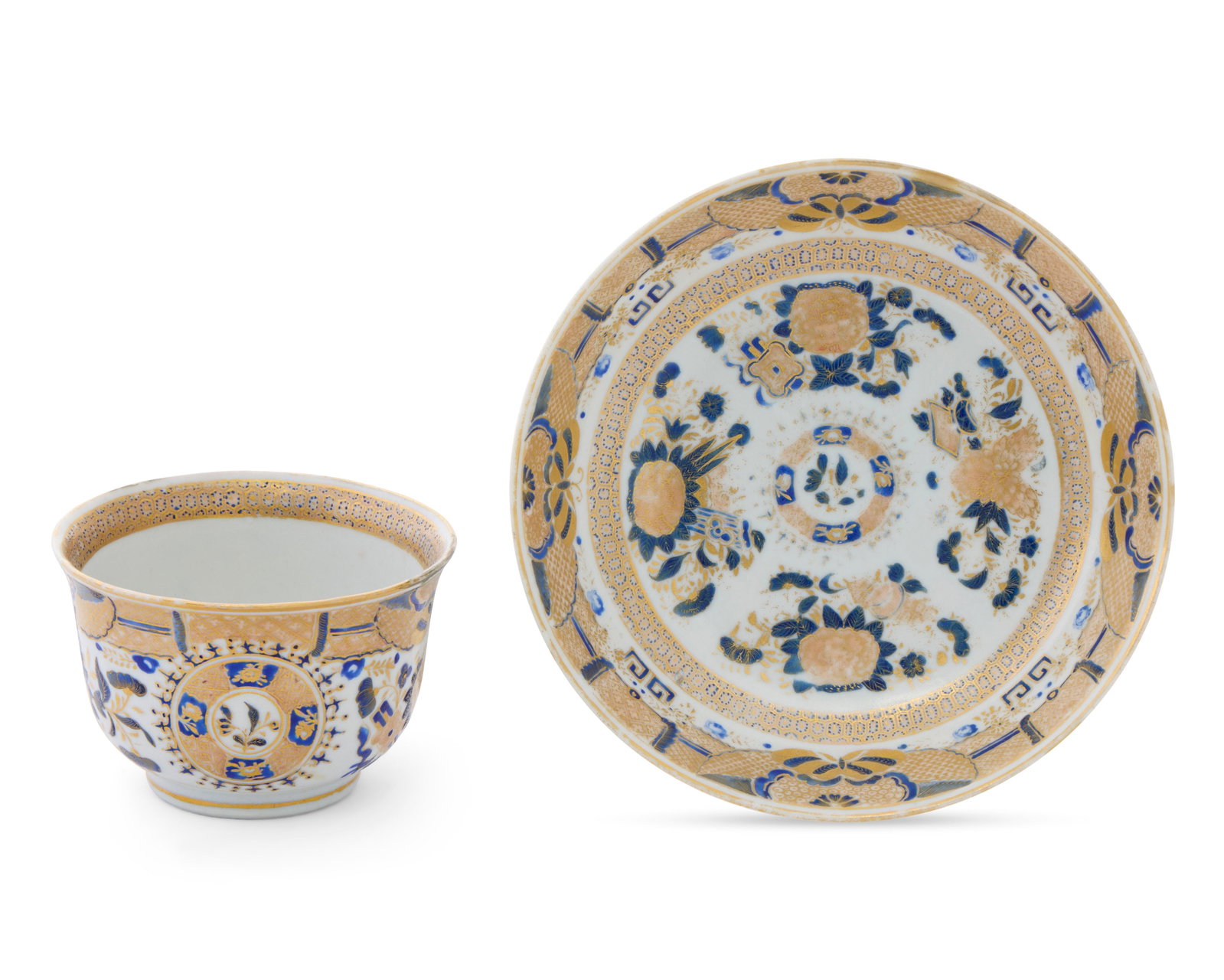 Very Rare and Exceptional Chinese Export Two-Tone Fitzhugh Cup and Saucer, likely for a: Very Rare and Exceptional Chinese Export Two-Tone Fitzhugh Cup and Saucer, likely for a Massachusetts Family ca. 1840; depicting a central medallion containing a leaf-and-floral spray encircled by alt