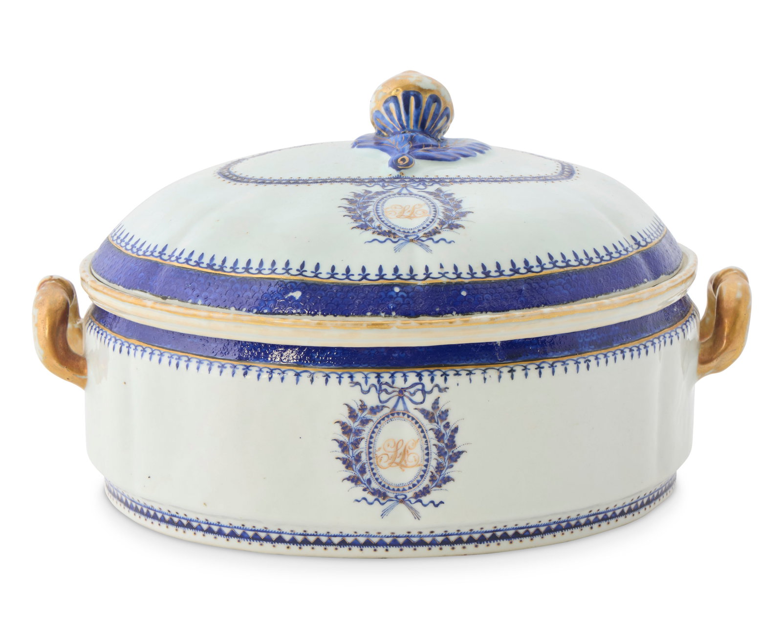 Chinese Export American Market Tureen and Insert, likely for the Lewis Family, Philadelphia,: Chinese Export American Market Tureen and Insert, likely for the Lewis Family, Philadelphia, Pennsylvania ca. 1796-1800; bearing a central laurel wreath inscribed with the gilt monogram SL; decorated 