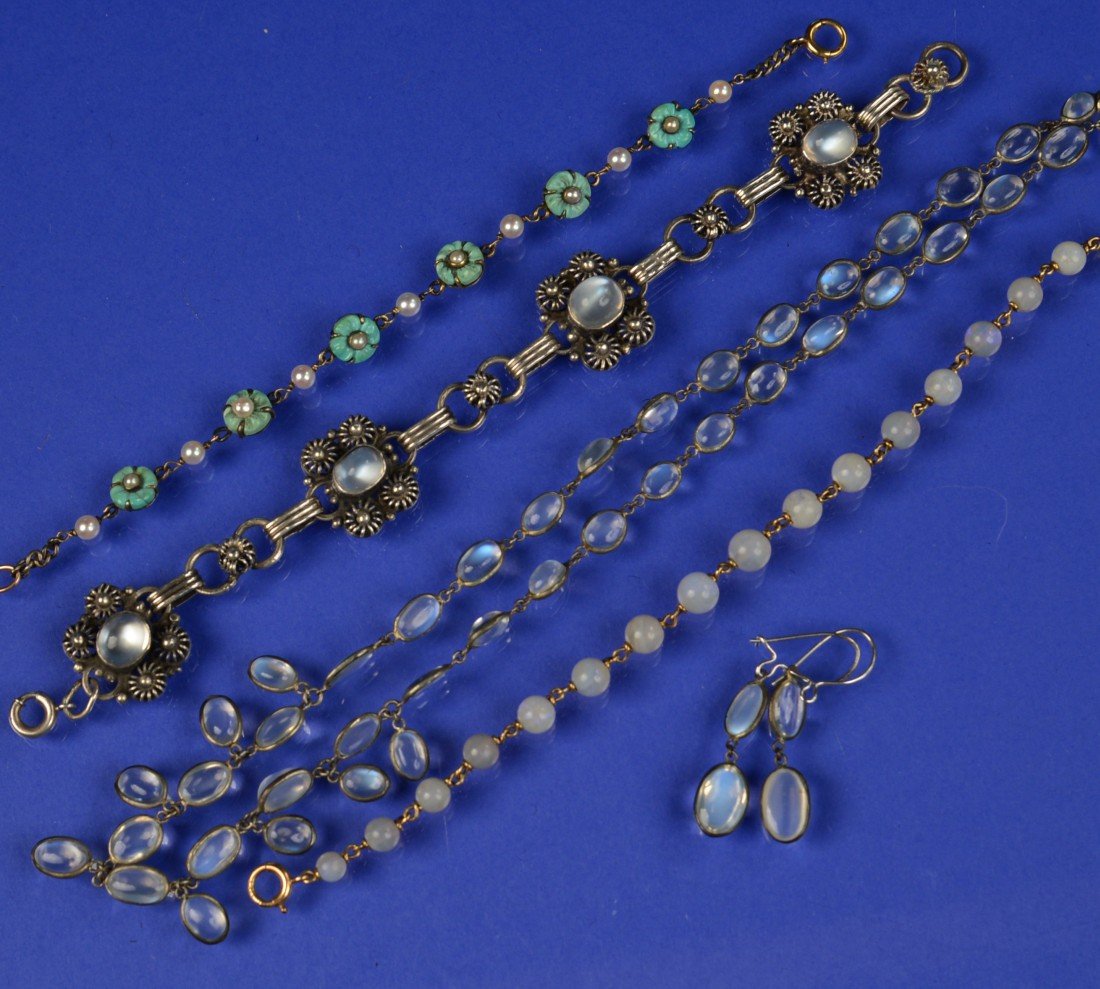COLLECTION OF MOONSTONE JEWELRY: COLLECTION OF MOONSTONE JEWELRY including a silver and moonstone bracelet, length 7 in.; a silver and moonstone necklace, length 15 1/2 in. with complimentary earrings; together with a 14K YELLOW GOLD