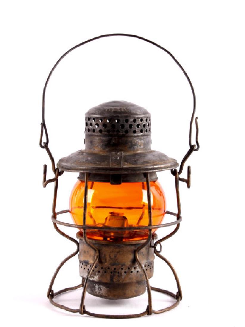 Northern Pacific Railway Lantern c. 1920's Canada (1 of 9)