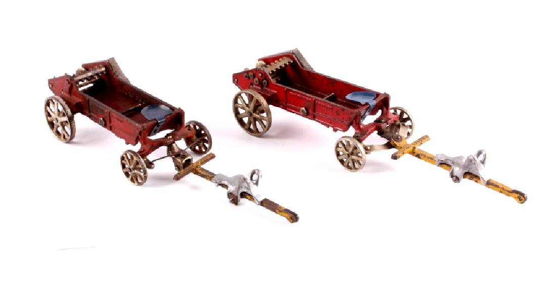 Arcade McCormick Deering Manure Spreaders (1 of 13)