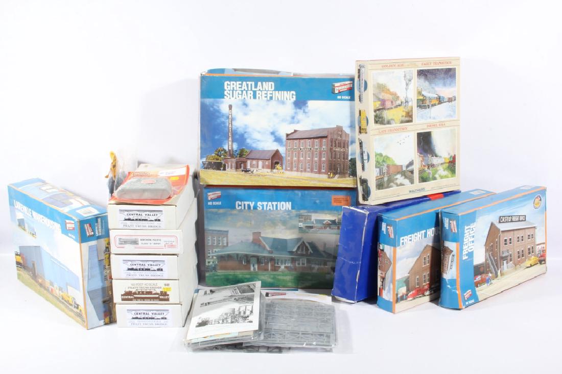 Walther & Central Valley Railroad Building Kits (1 of 16)