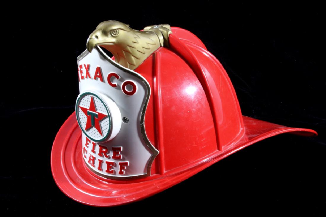 Wen-Mac Texaco Fire Chief Helmet Circa 1962 (1 of 8)