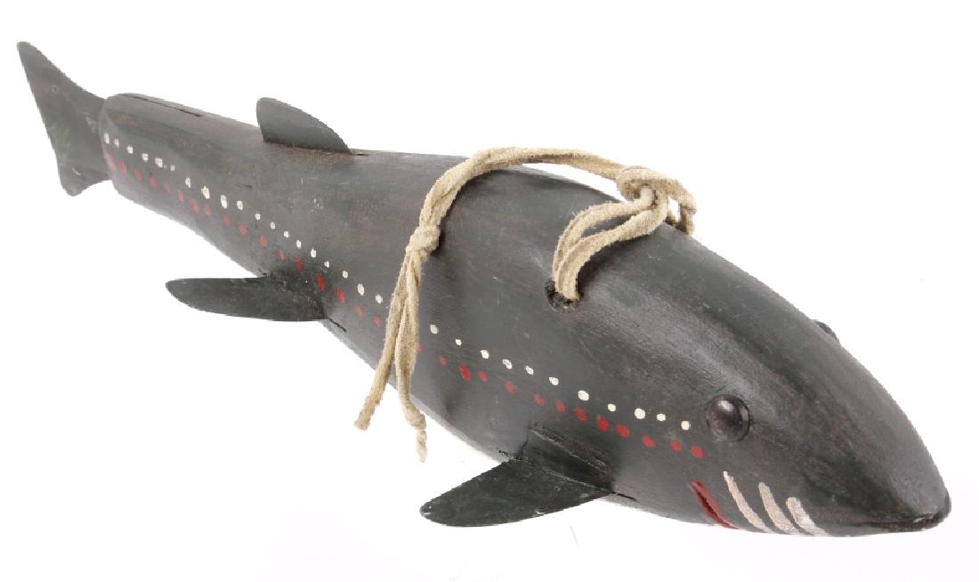 Antique Hand Carved & Painted Spear Fishing Decoy: Offered for sale in this lot is an antique spear fishing decoy. The fishing decoy uses a polychrome paint job, primarily showing forest green color, with red, and white accents. Additionally, the fish