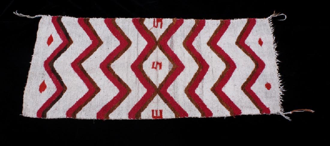 Navajo Indian Chinle Area Rug: For sale in this lot we have a Navajo Native American Chinle area rug. This regional Navajo Rug style is named for the town of Chinle at the mouth of Canyon de Chelly. The Chinle style was developed b