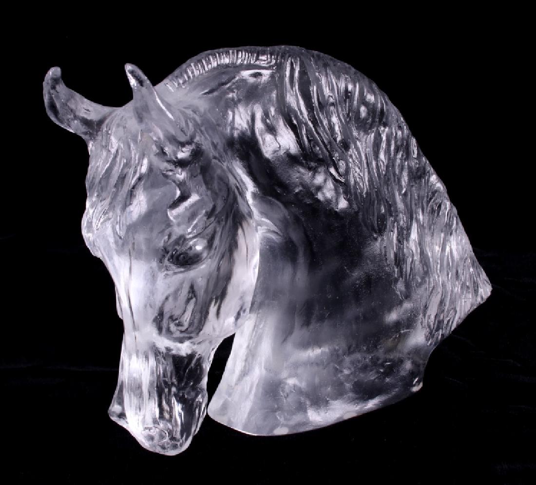 Baccarat Tauni de Lesseps Horse Head Statue: This item is a lovely Baccarat crystal horse head statue. Throughout its history, Baccarat crystal came to grace the tables of King Louis XVIII, King Charles X, Louis-Philippe, Emperor Napoleon III, a